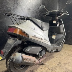 ★支払い総額5.2万円★買取強化中！査定無料スズキ　アドレスv100 CE11A 2ストのためオイル継ぎ足しでOK！サイスタ付き！LEDヘッドライト！の画像
