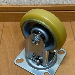 ハンマーキャスター　ブレーキ付　4個  φ100✖️20の画像