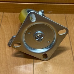 ハンマーキャスター　ブレーキ付　4個  φ100✖️20の画像