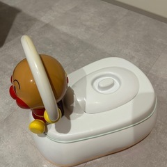 アンパンマンおまる500円の画像