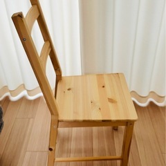 IKEA ダイニングチェアの画像