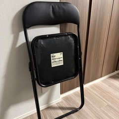 折り畳み椅子
の画像