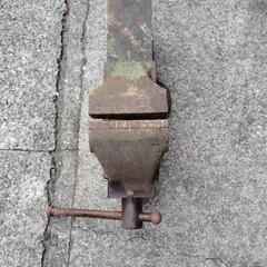 万力　とても重いです　油さして動作確認しました。　の画像