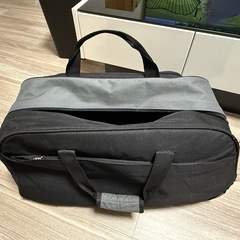 トラベルバッグの画像