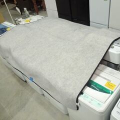 ハローキティ キスマーク ラグマット 185×185cm タグ付き未使用 サンリオ 札幌市東区 新道東店の画像