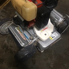 実働　自走式草刈機　オーレック　スパイダーモア　SP850  4WD畔草刈機　の画像