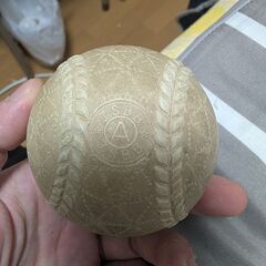 野球ボールの画像