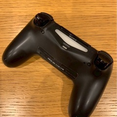 PS4 ワイヤレスコントローラー　【電源OK、一部ボタン反応なし、ジャンク品扱い】の画像