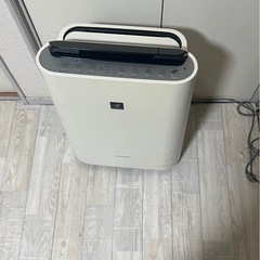 シャープ　空気清浄機 ①の画像