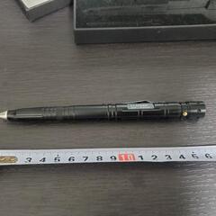 タクティカルペン　護身用品の画像