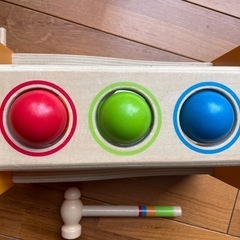 Hape パウンドアンドタップベンチ の画像