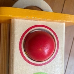 Hape パウンドアンドタップベンチ の画像