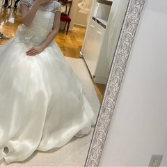 グランマニエ　ウェディングドレス　ブルネッタ　９号の画像