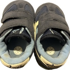 ベビー　アシックス　12.5センチ　の画像
