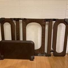 【2,000円】置くだけベビーゲートの画像