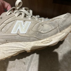ニューバランス　25センチの画像