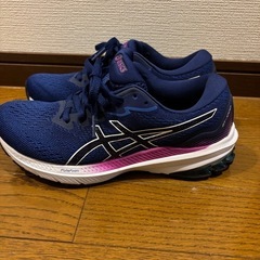 アシックス靴新品の画像