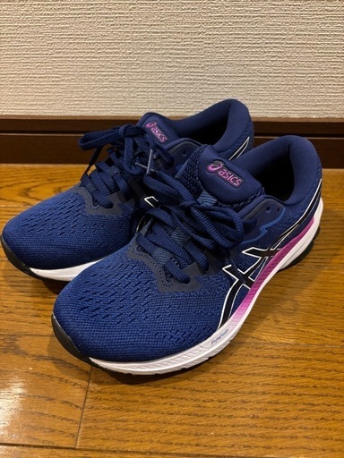 アシックス靴新品