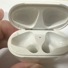 【Apple】AirPods2 ホワイト  使用可能の画像