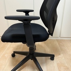 【お譲りします】無印良品 ワーキングチェアの画像
