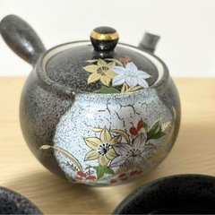 急須　お茶　コップ　セット　漆黒　花柄の画像