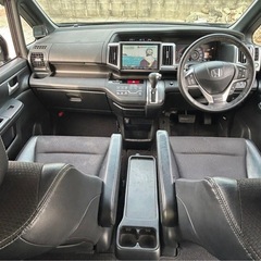 ホンダ ステップワゴンスパダ　車検2年の画像