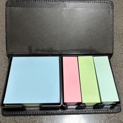 ケース付き付箋紙の画像