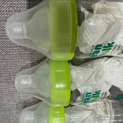 美品哺乳瓶三本、美品哺乳瓶スタンドの画像