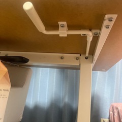 上下可動式テーブルの画像