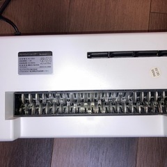 卓上クロスカットシュレッダー　の画像