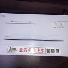 卓上クロスカットシュレッダー　の画像