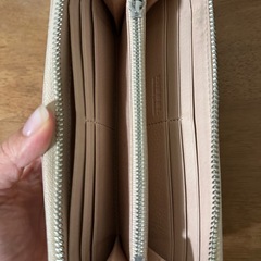 diesel ディーゼル 長財布 ベビーピンクの画像