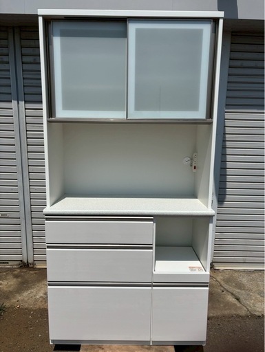 【成約済み】ニトリ キッチンボード 食器棚 アルミナ3 100KB WH