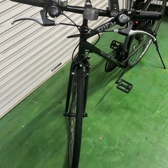 自転車クロスバイク使用期間1年以内　ライト　鍵付きの画像