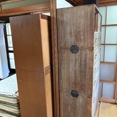 タンス　鍵付き　アンティークの画像