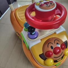 アンパンマンよくばりベビーカーの画像