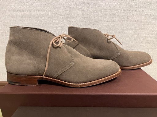 美品　Church's ベージュスエード チャッカブーツ　サハラ　SAHARA