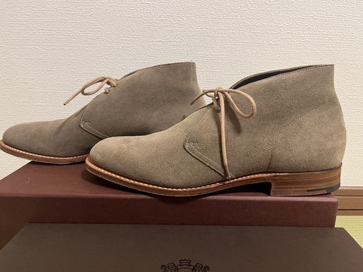 美品　Church's ベージュスエード チャッカブーツ　サハラ　SAHARA