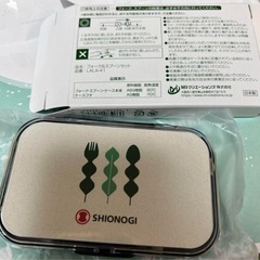 シオノギヘルスケアのノベルティ　持ち運びフォーク・スプーンの画像