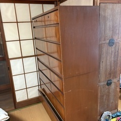 タンスの画像
