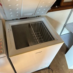COMFEE 冷凍庫の画像