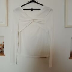SHEIN  長袖　トップス　未着用品の画像