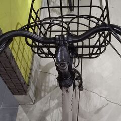 2024年モデル　BIKKE　MOB　dd　回生充電機能付　電動自転車　シートクッション新品の画像