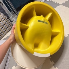 テーブル付　バンボの画像