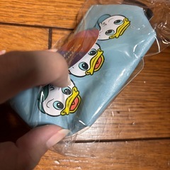 ディズニー　ヒューイドゥーイルーイ　参加ミニポーチの画像