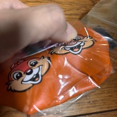 ディズニー　チップデール　三角ミニポーチの画像