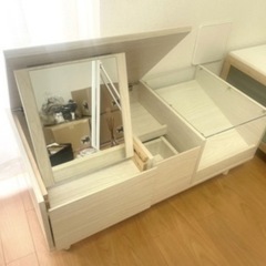 【予定者決定済】ドレッサーテーブルの画像