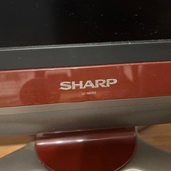 SHARP AQUOS テレビ　赤【エアコン無し】の画像