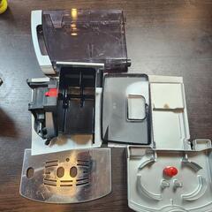 De'Longhi Magnifica XS エスプレッソマシンの画像