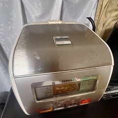 炊飯器の画像
